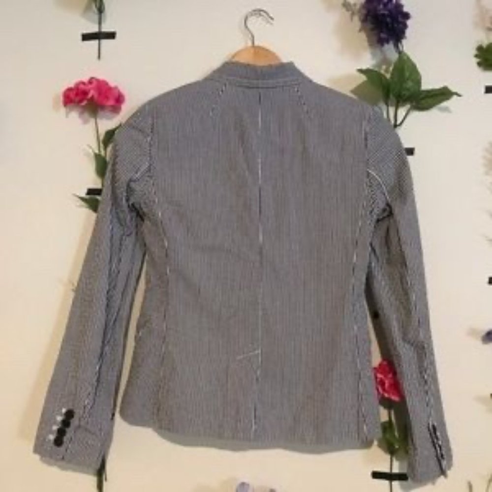 J. Crew Schoolboy Seersucker Blazer - Picture 2 of 6